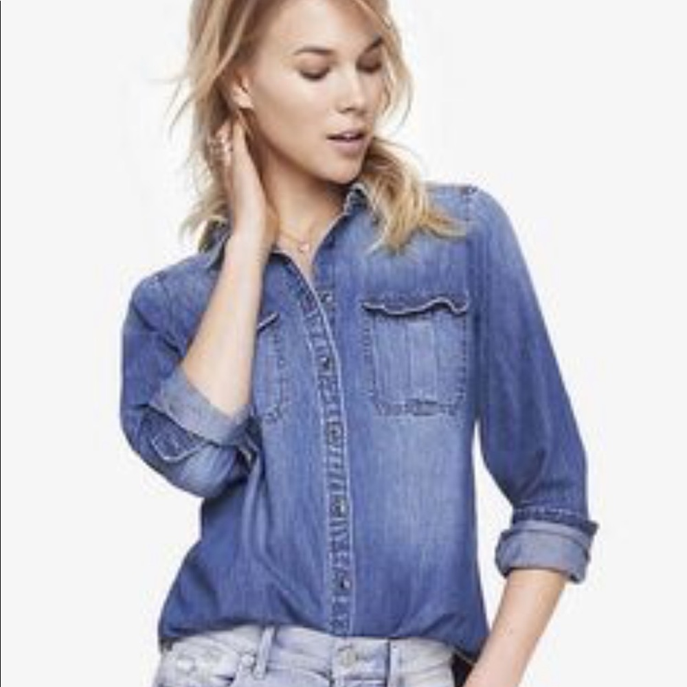 Express women’s chambray shirt